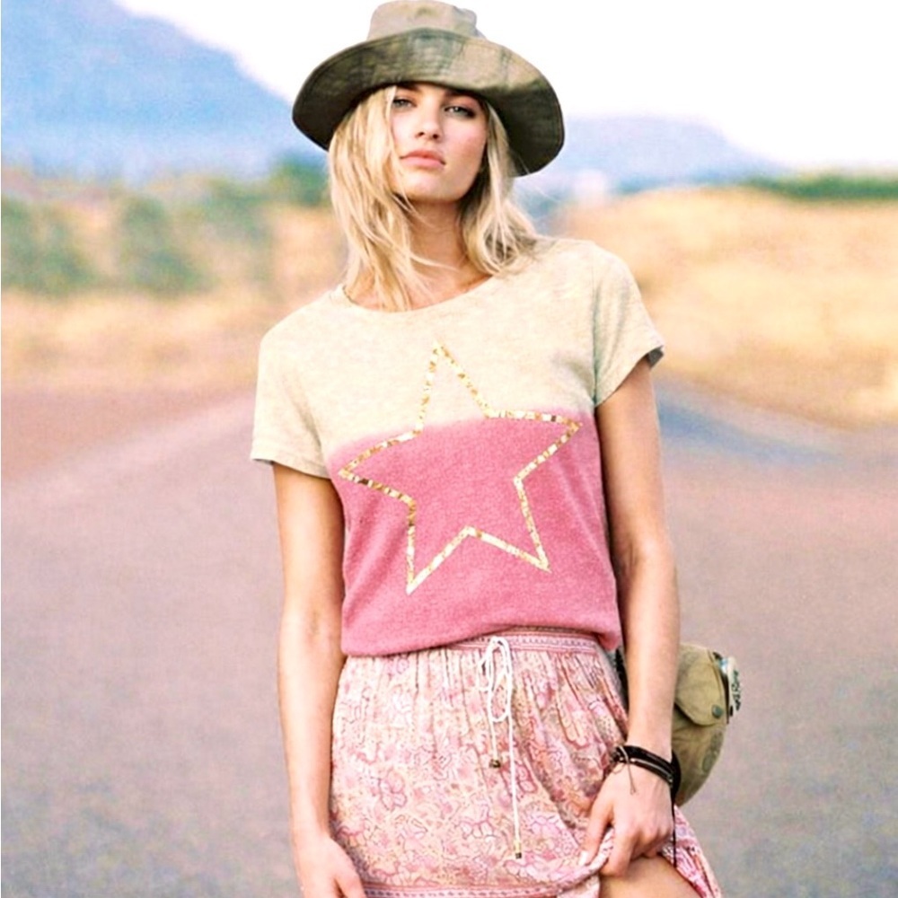 Vintage Havana Ombré Knit Cropped Metallic Star Short Sleeve Tee